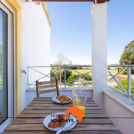 #152 T1 Falesia By Holidays *