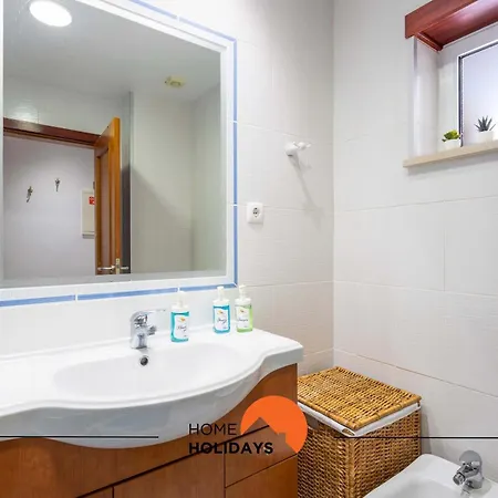 #152 T1 Falesia By Holidays Apartment