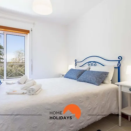 #152 T1 Falesia By Holidays Apartment