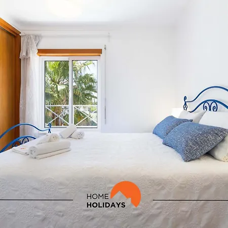 #152 T1 Falesia By Holidays Apartment *