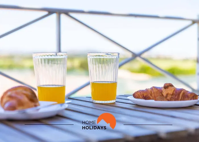 #152 T1 Falesia By Holidays